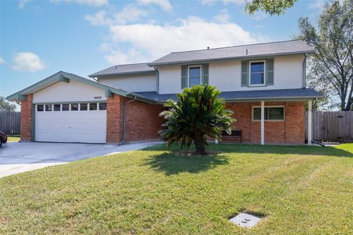 10522 Gulfstream Ln, Sugar Land, TX, 77498-1538 | Card Image