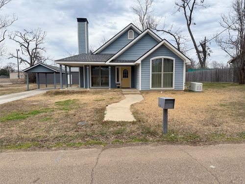 310 Blackjack St, Winnsboro, TX, 75494-2402 | Card Image