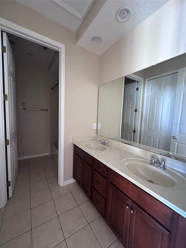 2018 Gold Spring Cv, Townhouse with 3 bedrooms, 3 bathrooms and null parking in KISSIMMEE FL | Image 15