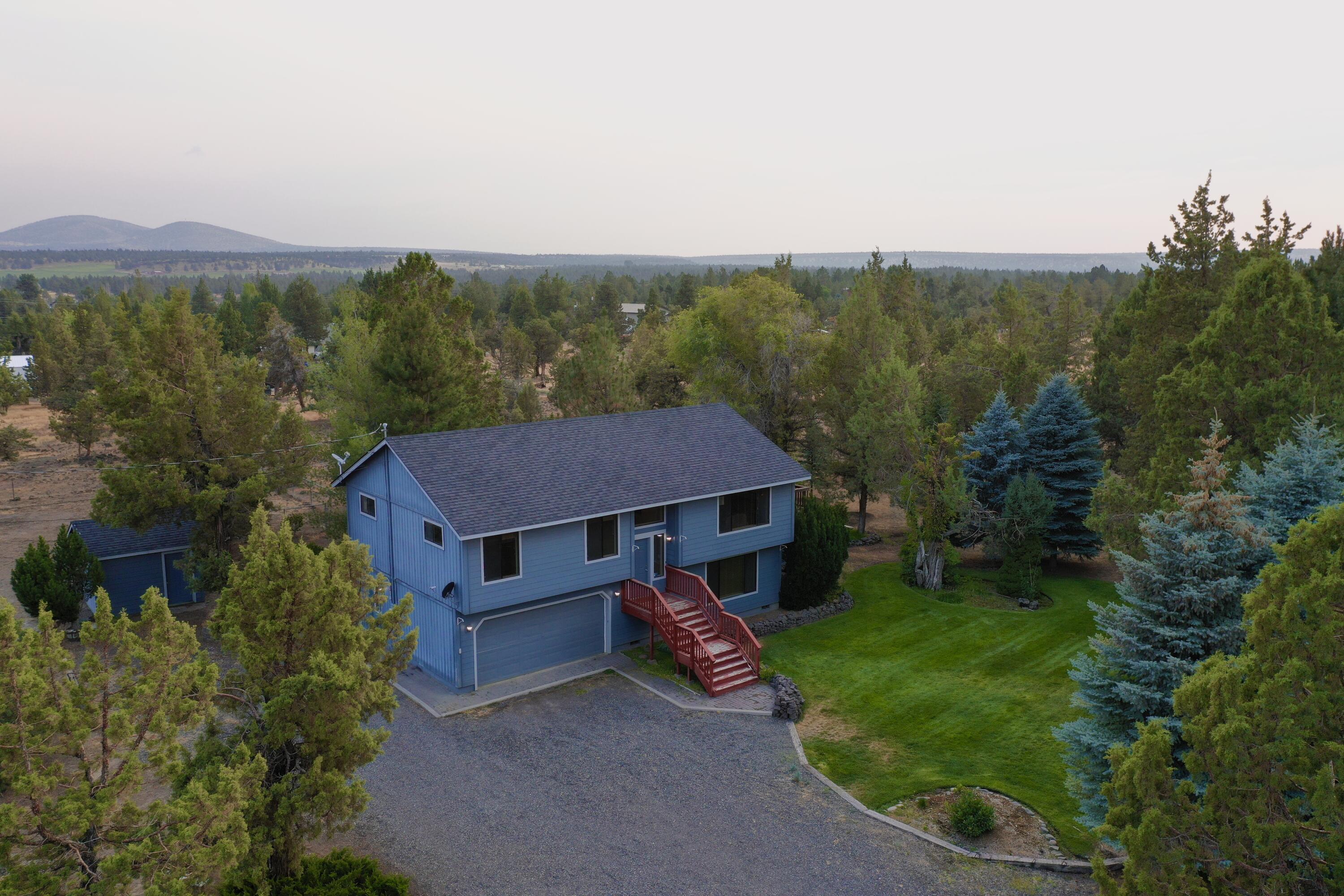 Coyner Ave, Redmond, OR 97756