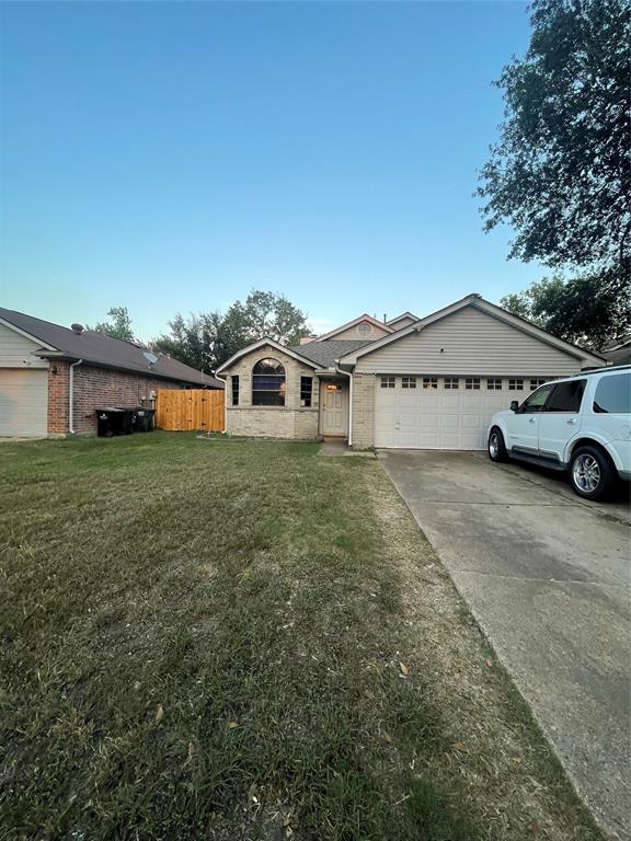 Hawk Meadow Dr, Katy, TX 77449