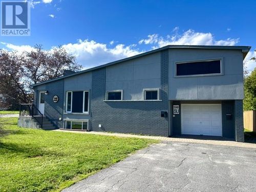 1346 Wedgewood Dr, Sudbury, ON, P3A3E4 | Card Image