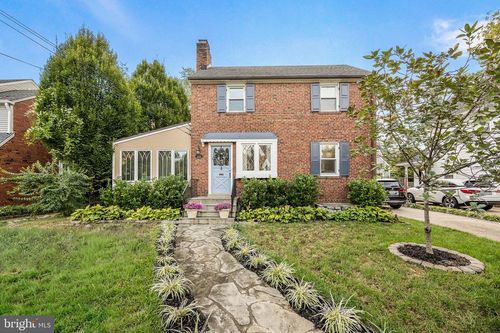 2426 Taylor Ave, ALEXANDRIA, VA, 22302-3306 | Card Image