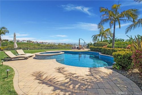 803 Avenida Salvador, San Clemente, CA, 92672 | Card Image