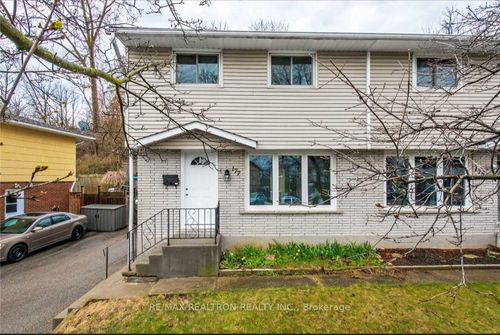 177 Woodside Ave, Cambridge, ON, N1S3X5 | Card Image