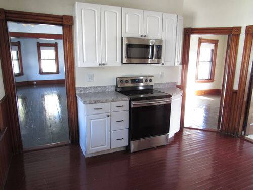 2-55 Bond St, Gardner, MA, 01440-2742 | Card Image