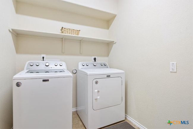 Laundry Room | Image 14
