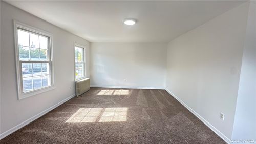 3-1617 Main St, Pleasant Valley, NY, 12569-7839 | Card Image