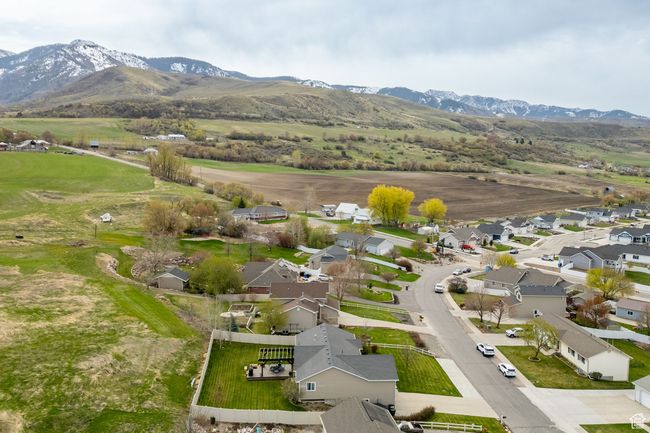 Aerial view featuring a mountain view and a residential view | Image 41