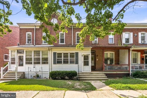 43 2nd Ave, ROEBLING, NJ, 08554-1001 | Card Image