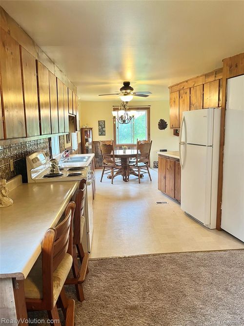 4025 Barth Dr, Mussey, MI, 48014-2901 | Card Image