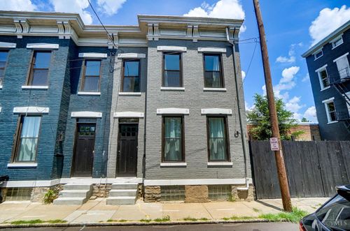 912 Livingston St, Cincinnati, OH, 45214-2102 | Card Image