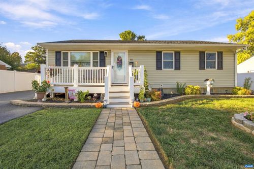 331 Link Rd, Waynesboro, VA, 22980 | Card Image