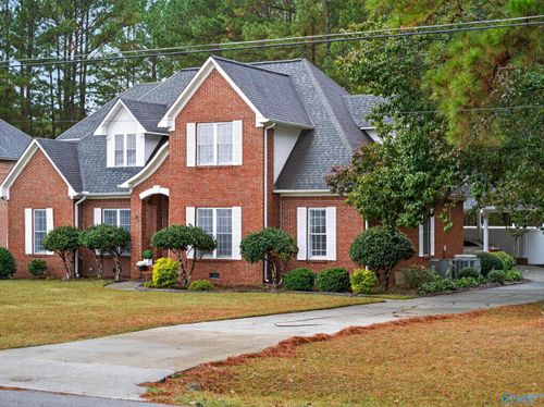 109 Westminster Dr, Rainbow City, AL, 35906-3709 | Card Image