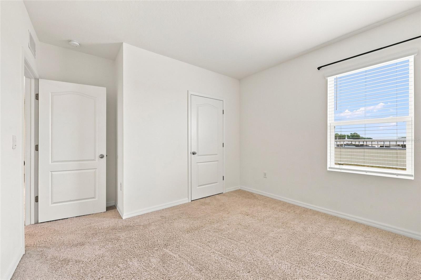 Residential in AUBURNDALE 3