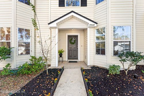 5528 N Cabot Drive N, Jacksonville, FL, 32244 | Card Image