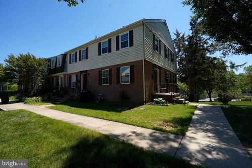 4-e-12836 Claxton Dr, LAUREL, MD, 20708-1812 | Card Image