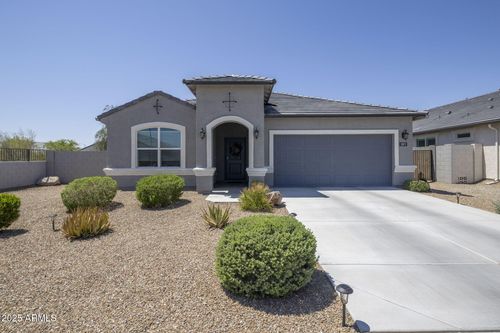 1071 W Castle Ct, Casa Grande, AZ, 85122-6840 | Card Image