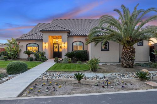 2433 Diamante Dr, Tulare, CA, 93274-7223 | Card Image