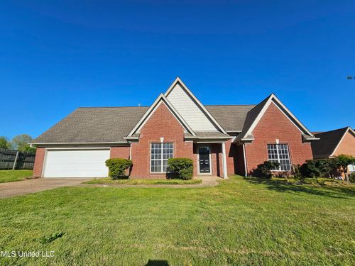 5746 Eagleston Dr, Olive Branch, MS, 38654-3568 | Card Image
