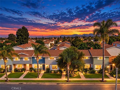 9867 Continental Dr, Huntington Beach, CA, 92646-4255 | Card Image