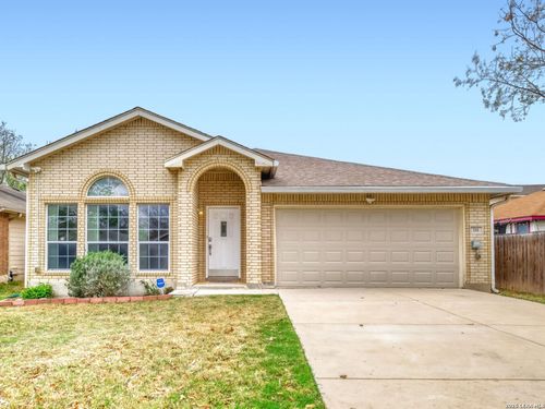 711 Eagle Trl, San Antonio, TX, 78227-1742 | Card Image