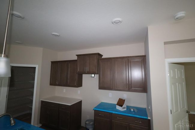 5713 White Pine Ln, House other with 3 bedrooms, 3 bathrooms and null parking in Fairfield Twp OH | Image 8