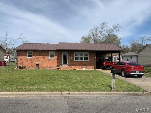 2012 Ables Rd, Sikeston, MO, 63801-3708 | Card Image
