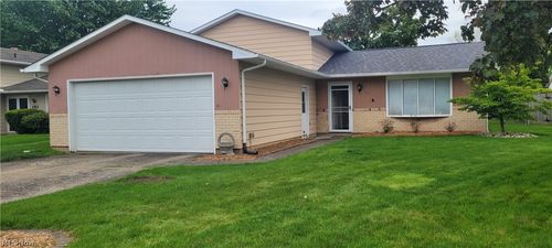 157 Hemlock Dr, Elyria, OH, 44035-1460 | Card Image