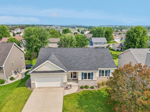 833 Ashworth Drive, OREGON, WI, 53575 | Card Image