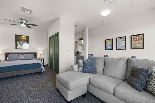 408-1900 12th Ave S, Nashville, TN, 37203-5486 | Card Image