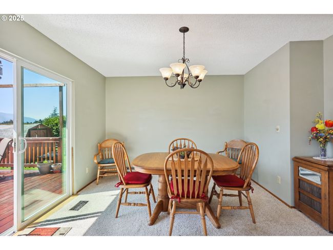 Dining Area | Image 8