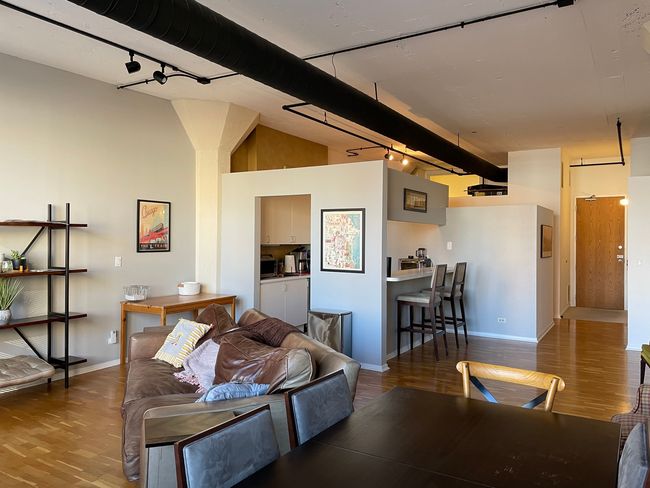 APT-702 - 621 S Plymouth Ct, Condo with 2 bedrooms, 1 bathrooms and 1 parking in Chicago IL | Image 4