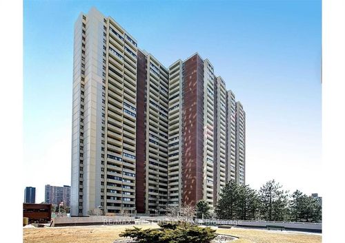1514-5 Massey Sq, East York, ON, M4C5L6 | Card Image
