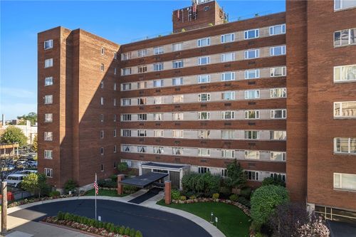 apt-703-128 N Craig St, Pittsburgh, PA, 15213-2741 | Card Image