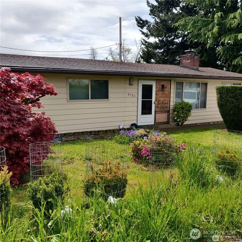 6127 S 126th Pl, Seattle, WA, 98178-3549 | Card Image