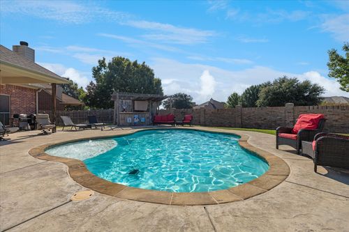 1220 Clairemont Ln, Burleson, TX, 76028-0313 | Card Image