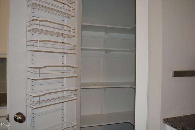 Photo #15 | Image 15