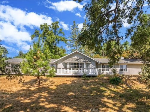 44670 Thunderhead Dr, Ahwahnee, CA, 93601-9703 | Card Image