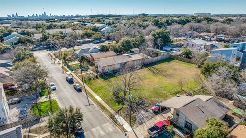 6908 -6910 Blessing Avenue, Austin, TX, 78752 | Card Image