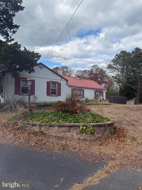 497 Main St, West Creek, NJ, 08092-3206 | Card Image