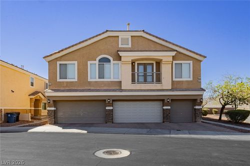 2-6752 Lookout Lodge Ln, North Las Vegas, NV, 89084-3332 | Card Image