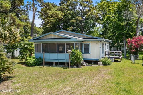 504 36th Ave S, North Myrtle Beach, SC, 29582-4955 | Card Image