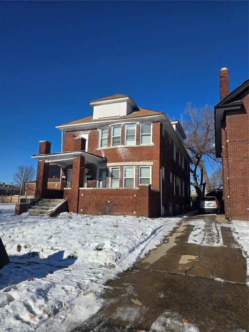 1732 Burlingame St, Detroit, MI, 48206-1300 | Card Image