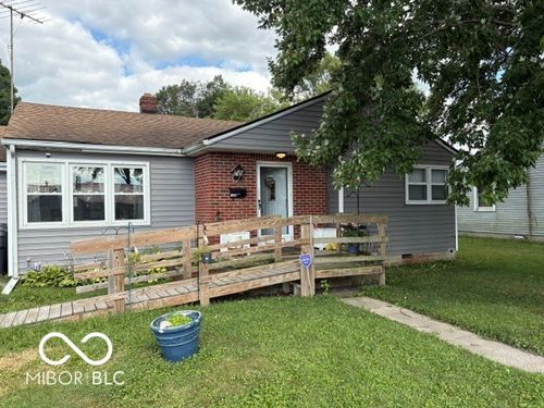 1609 N Canal St, Alexandria, IN, 46001-1007 | Card Image