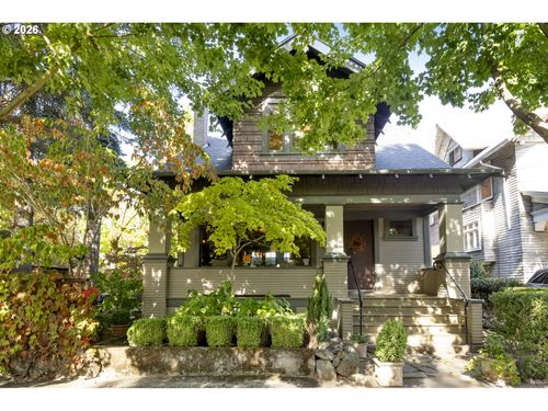 1307 Ne Hancock St, Portland, OR, 97212 | Card Image