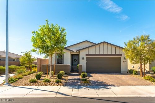 2047 Arrington Ave, North Las Vegas, NV, 89086-1569 | Card Image