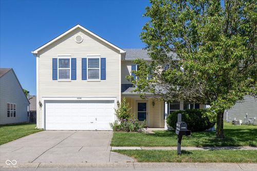 10288 Brushfield Ln, Fishers, IN, 46037-8494 | Card Image
