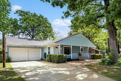 1125 Doe Run Dr, Tool, TX, 75143-2308 | Card Image