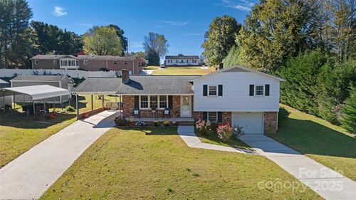 2598 Conner Cir, Lenoir, NC, 28645-7800 | Card Image